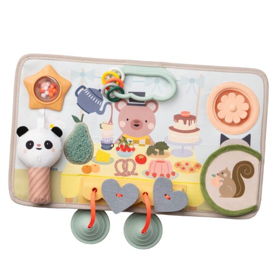 Peek, Pop Play station